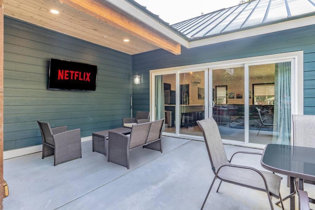 Luxe Mt. Rainier Lodge W/ Hot Tub-Ac-Game Room Эшфорд Экстерьер фото